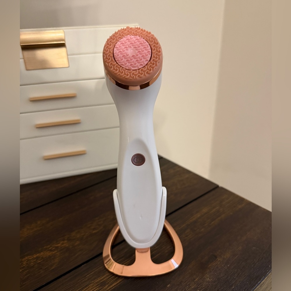NuSkin LumiSpa (like new condition) For Sale!!